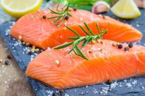 Salmon fillet in the diet of men with reduced libido