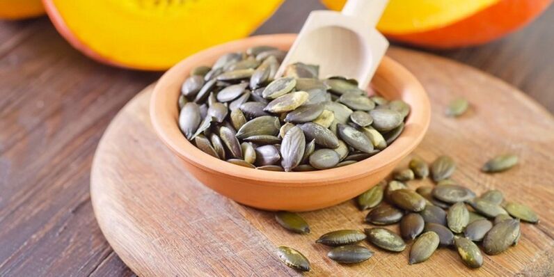Pumpkin seeds that a man uses daily will strengthen his potential